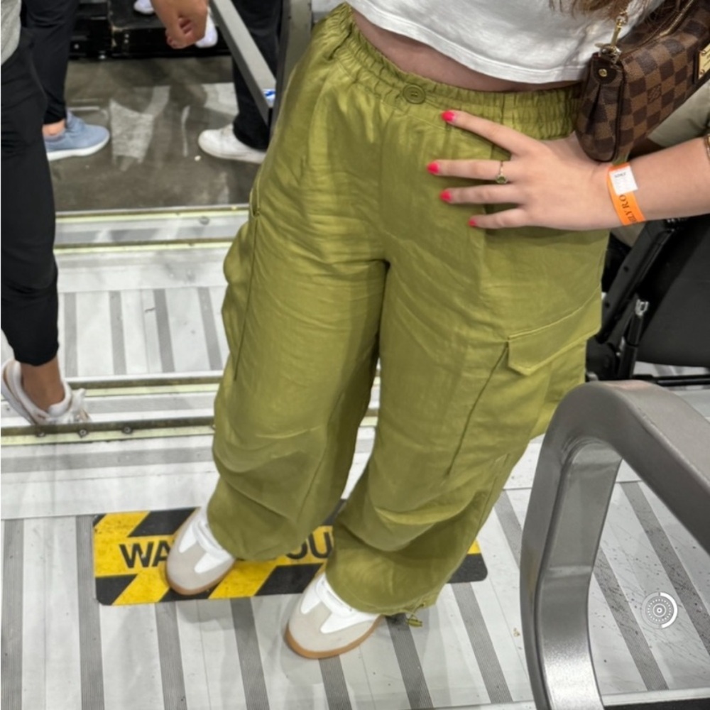 House of Harlow 1960 Chartreuse Cargo Pant